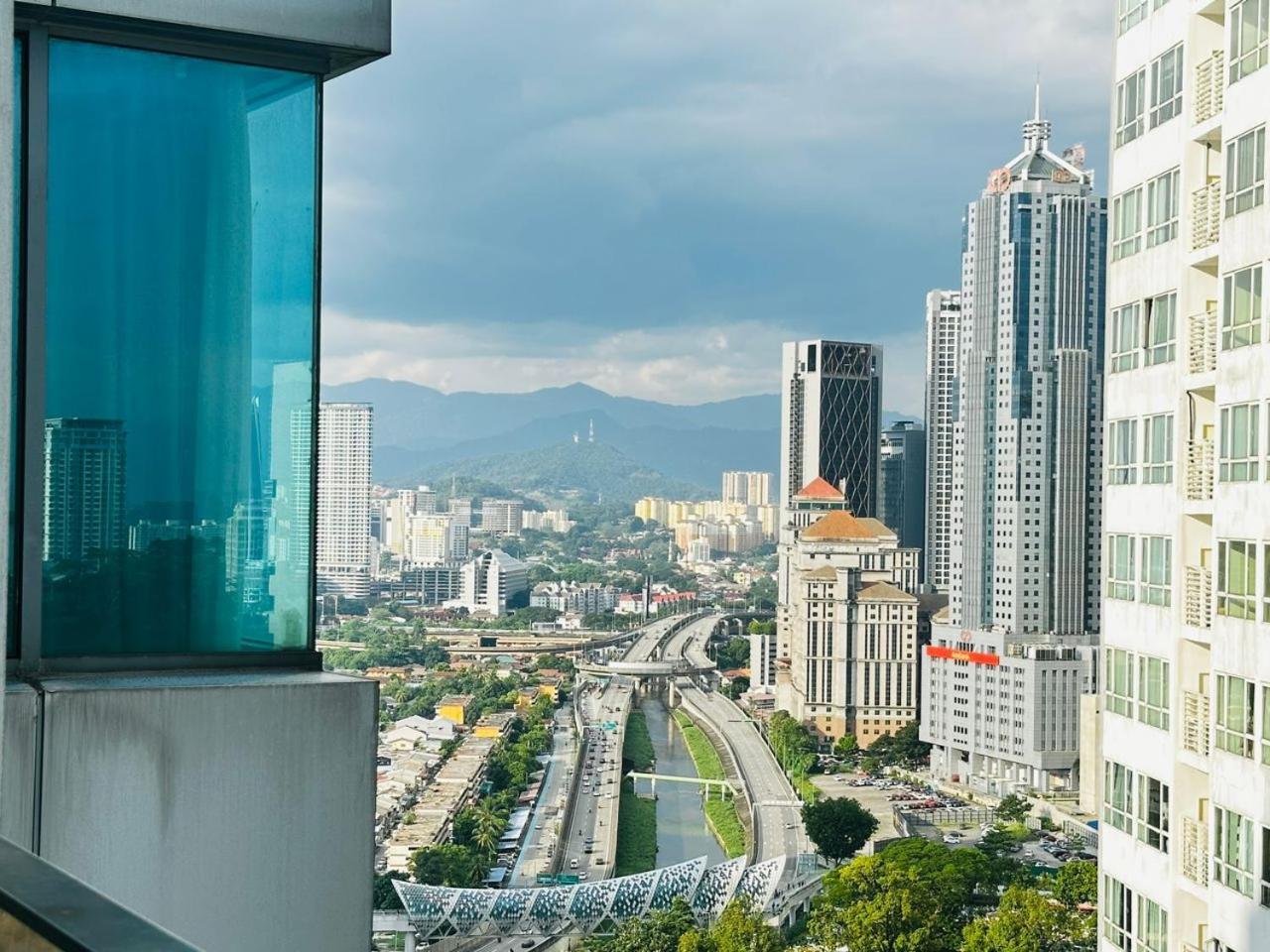 Summer Suites By Hibiscus Kuala Lumpur Buitenkant foto
